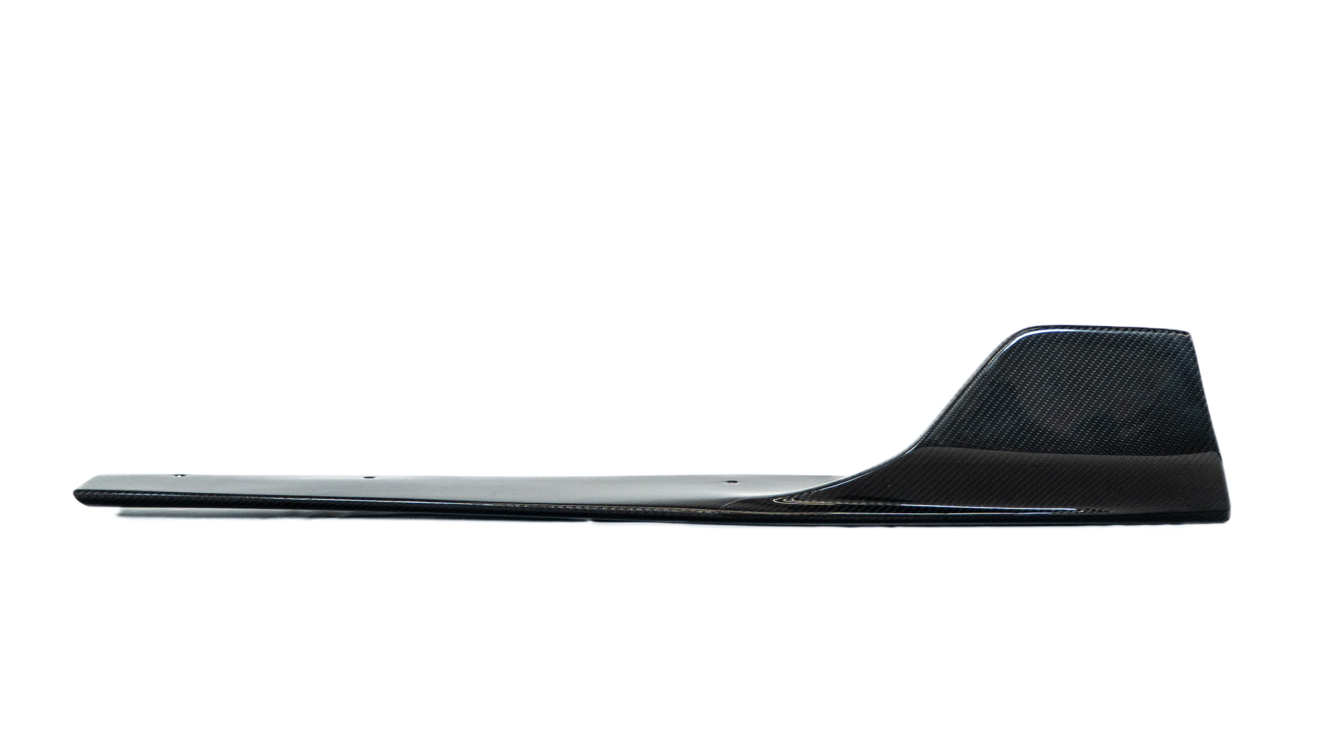 720s Gloss Carbon Sideskirts (6) PNG